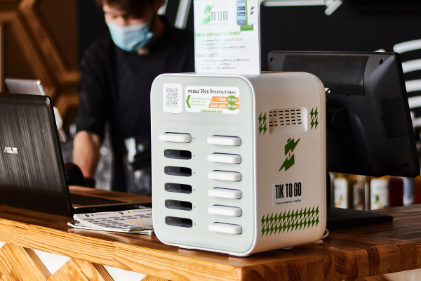 TIK TO GO - сеть портативных станций аренды PowerBank